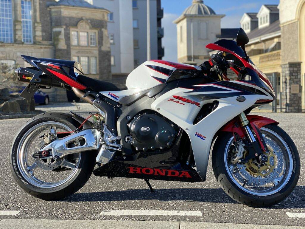 CBR 1000 RR