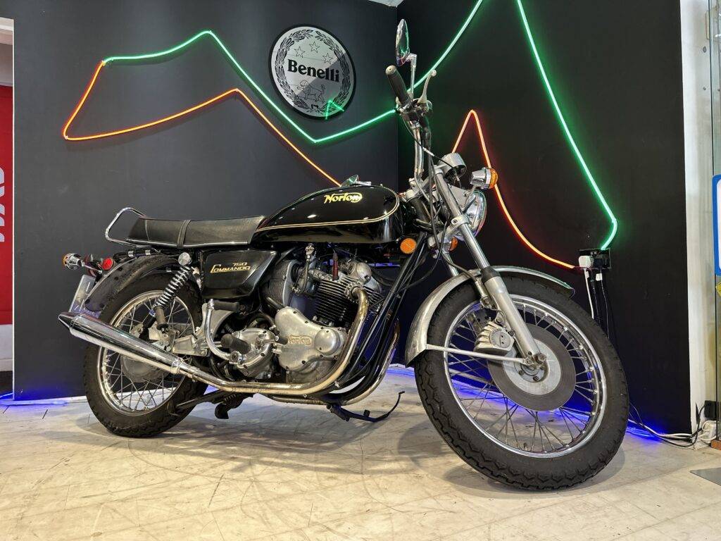 Classic bike for sale uk Norton Commando 750 Combat