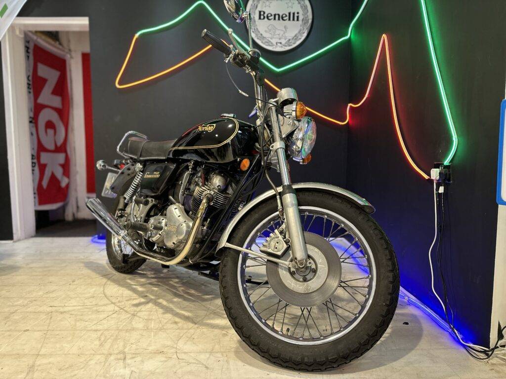 Classic bike for sale uk Norton Commando 750 Combat