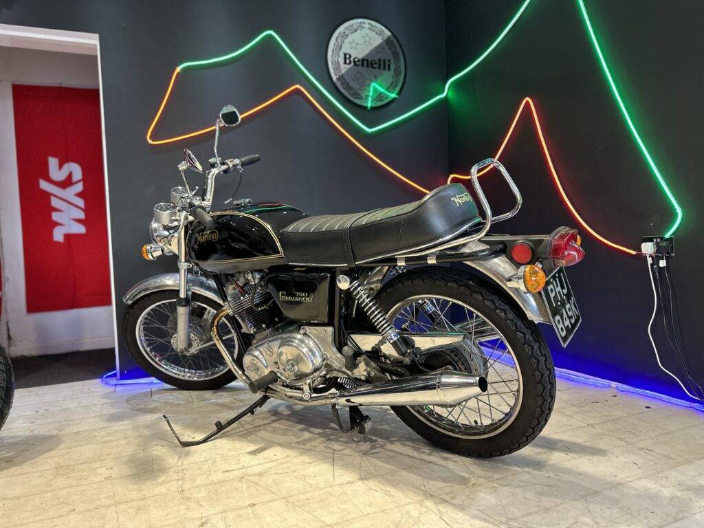 Classic bike for sale uk Norton Commando 750 Combat